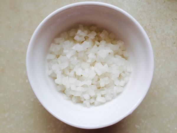 白萝卜豆腐瘦肉粥步骤1