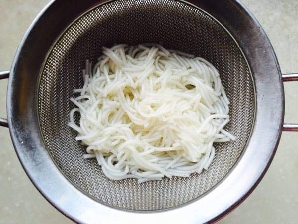 白萝卜豆腐瘦肉粥步骤9