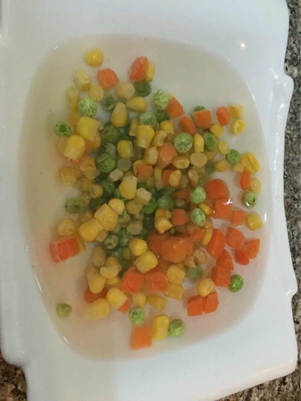 什锦蔬菜粥步骤2