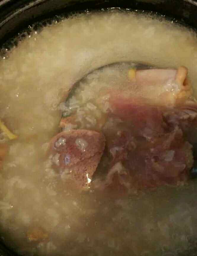 猪肝粉肠瘦肉粥步骤6