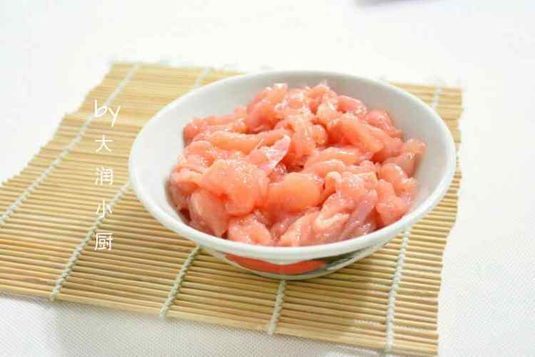 鸡丝香菇萝卜粥步骤1