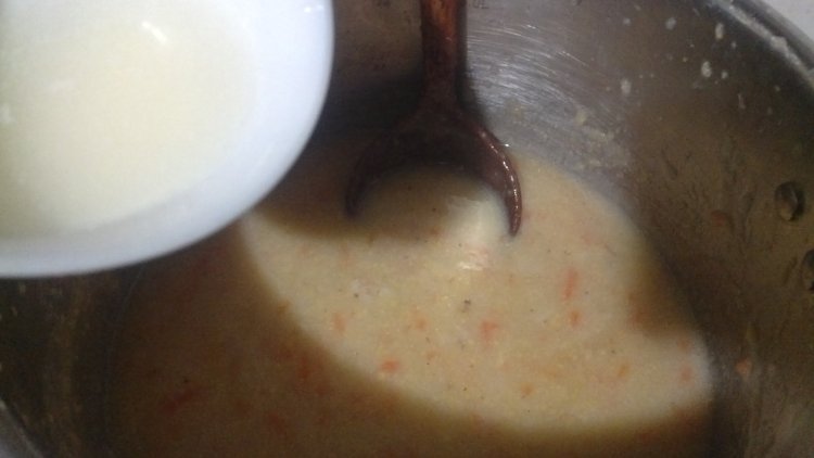胡萝卜牛奶玉米糊步骤6