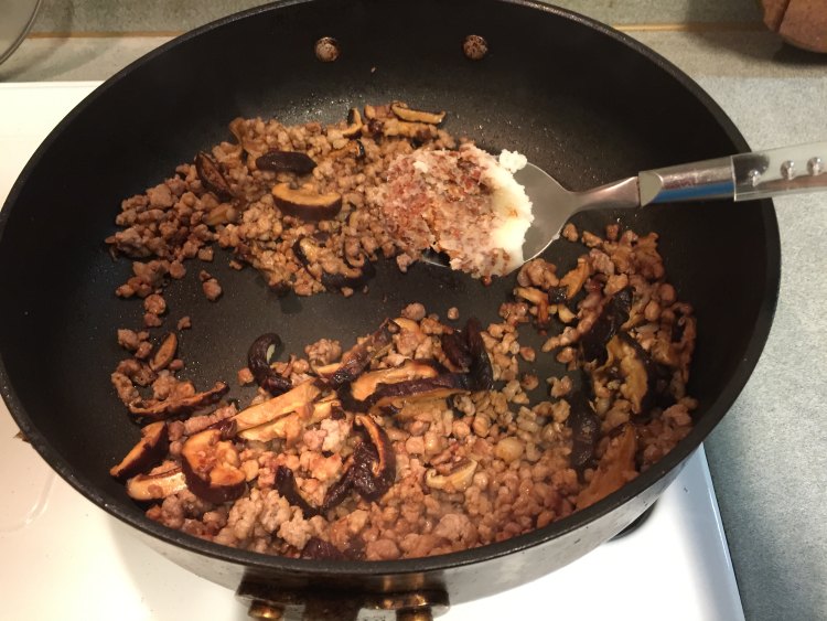 麻油香菇肉粥步骤9