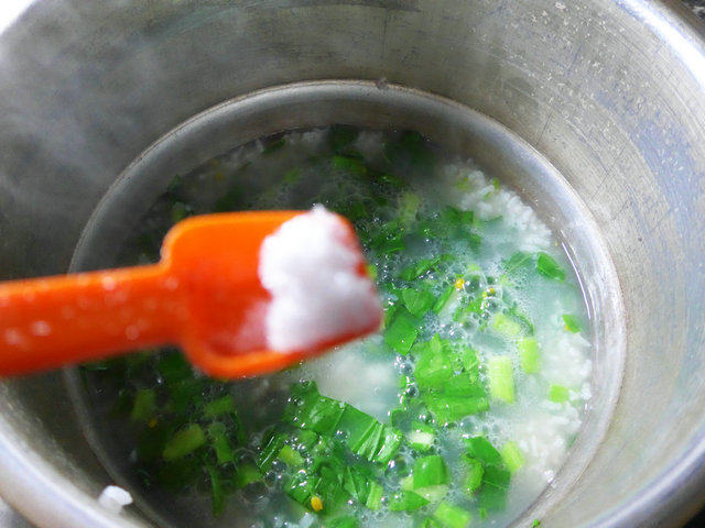 油菜蕻鲍鱼大米粥步骤12