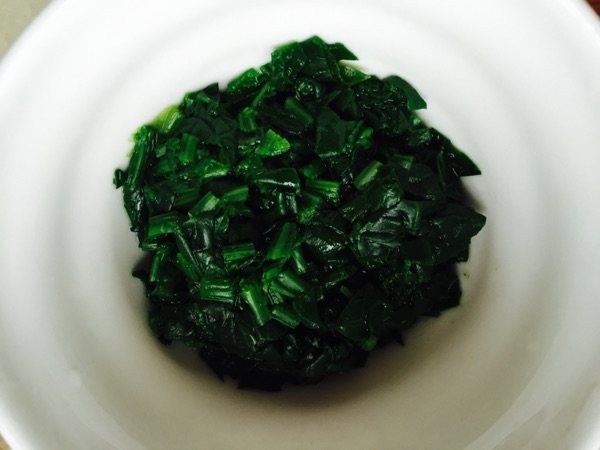 菠菜豆腐鳕鱼小米粥步骤5