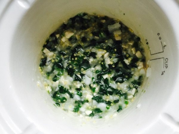 菠菜豆腐鳕鱼小米粥步骤8