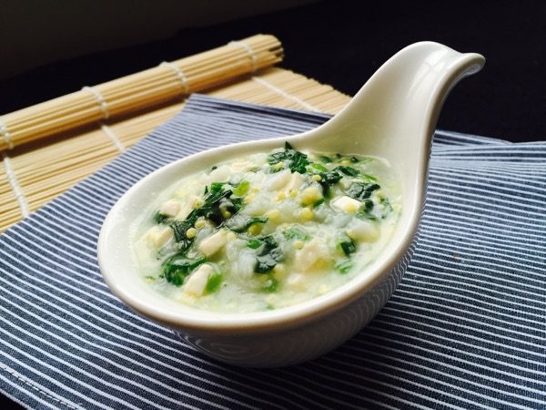 菠菜豆腐鳕鱼小米粥步骤9