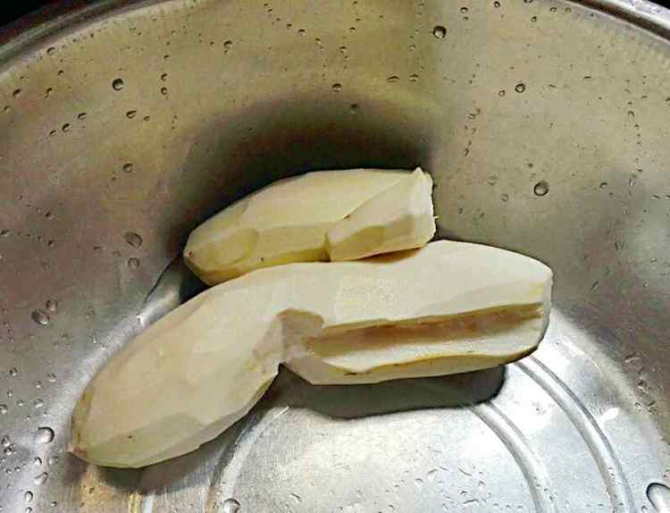 红薯米糊步骤1