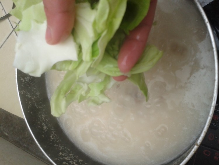 卷心菜瘦肉粥步骤6