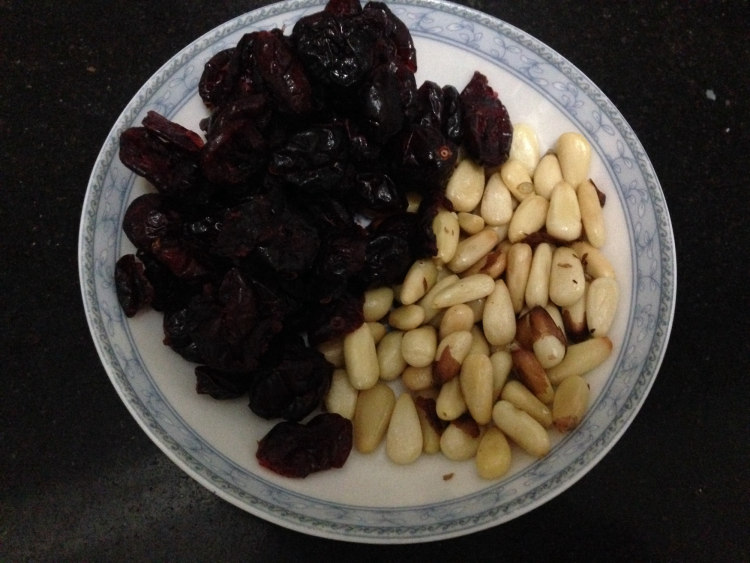 蔓越莓干松子牛奶燕麦步骤5