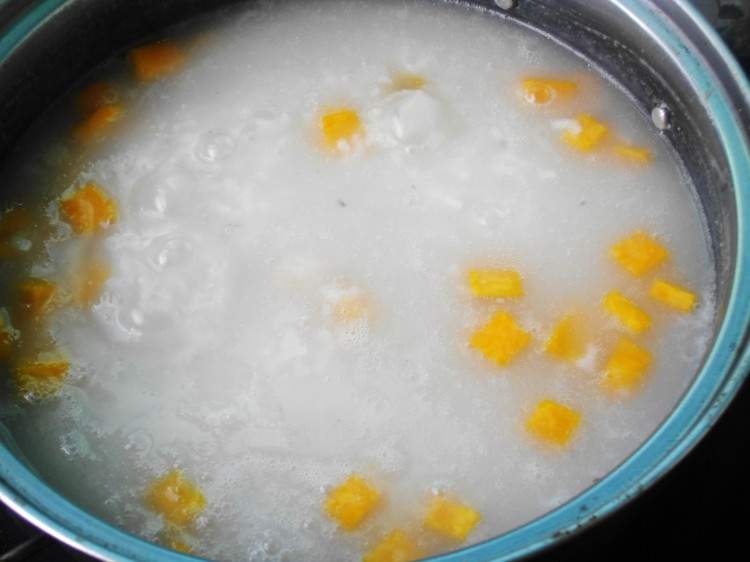 排骨南瓜粥步骤5