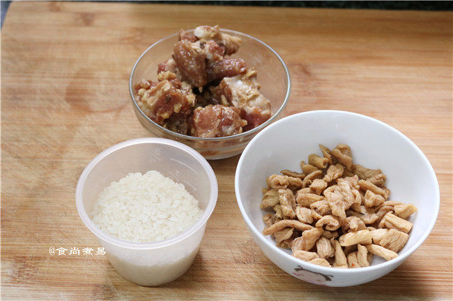 排骨菜圃粥步骤1
