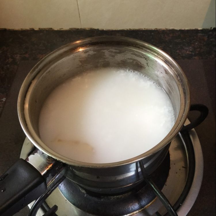 红枣西米粥步骤5