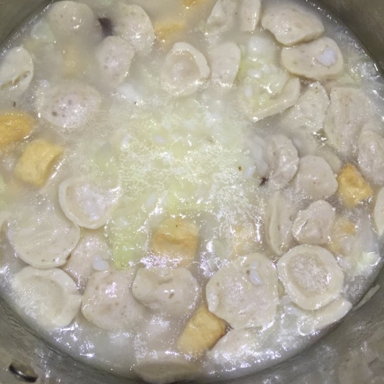 豆干肉丸粥步骤10