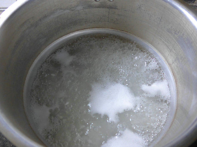 生菜皮蛋大米粥步骤4