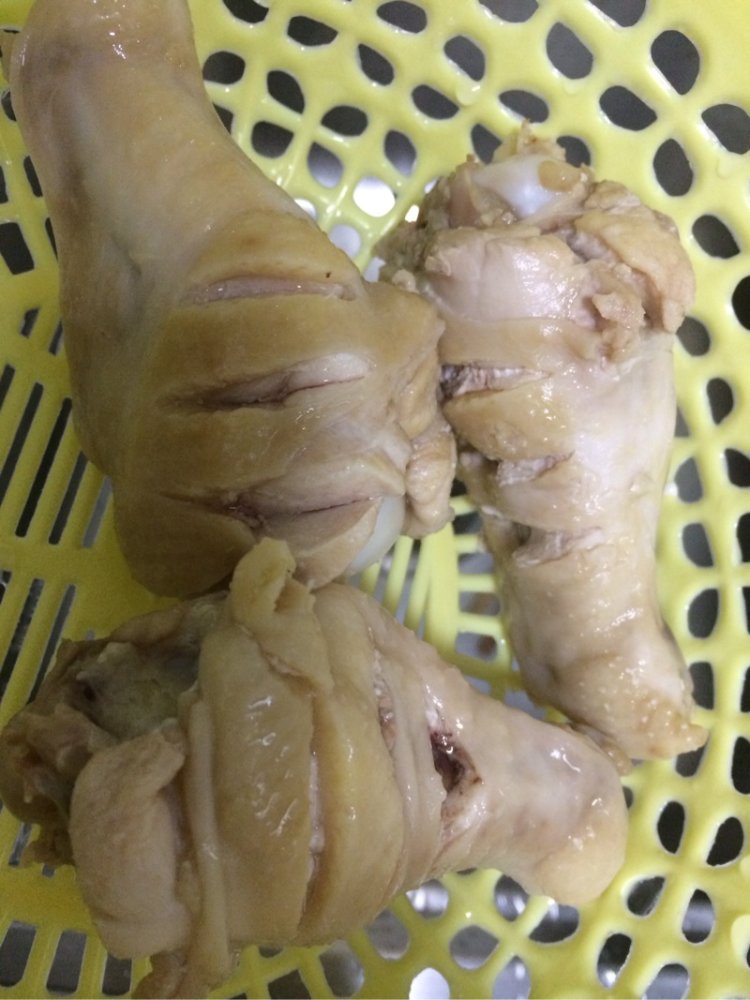 小米鸡腿粥步骤3