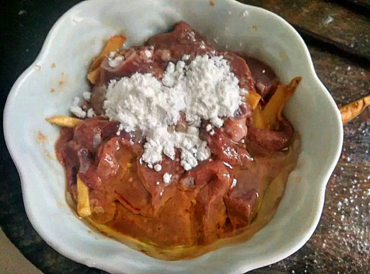 美味猪润粥步骤3