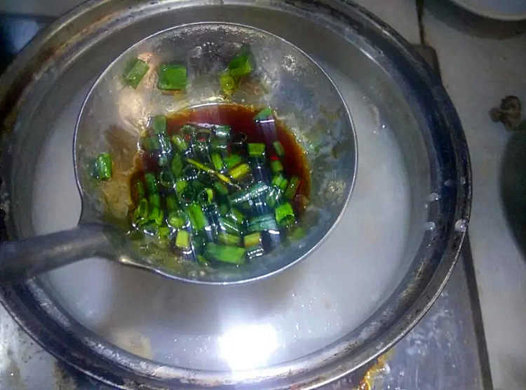 美味猪润粥步骤6
