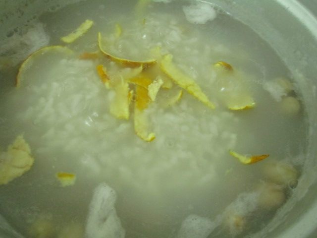 茯苓花生蔬菜粥步骤5