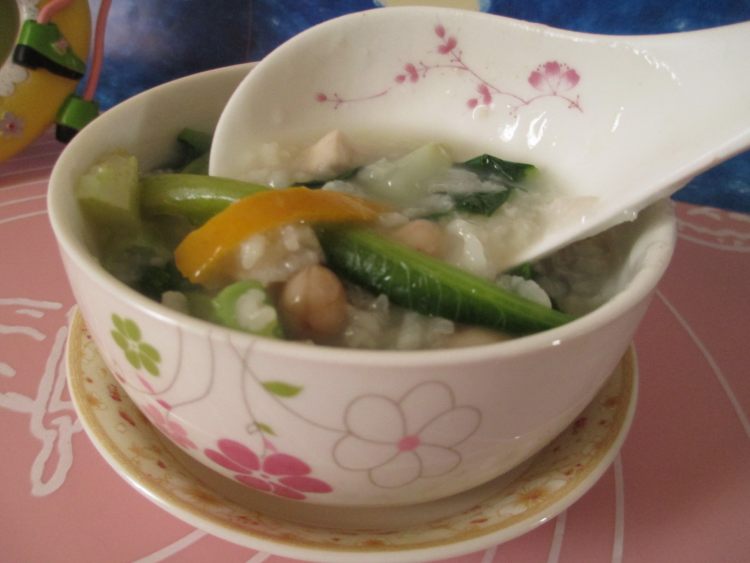 茯苓花生蔬菜粥步骤8