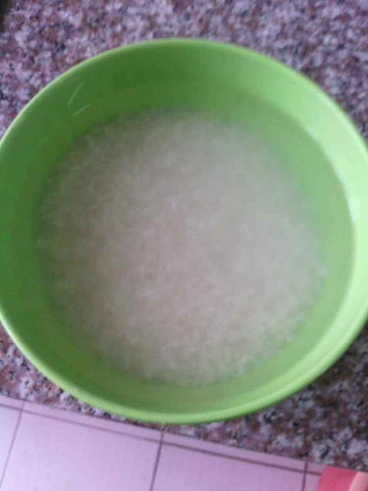南瓜粥步骤1