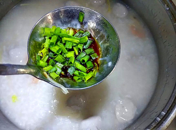 虾干肉丸粥步骤6