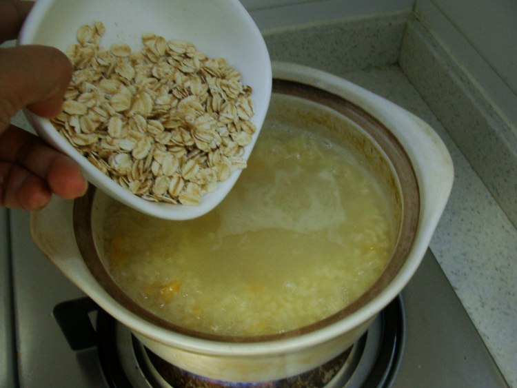 红薯麦片大黄米粥步骤5