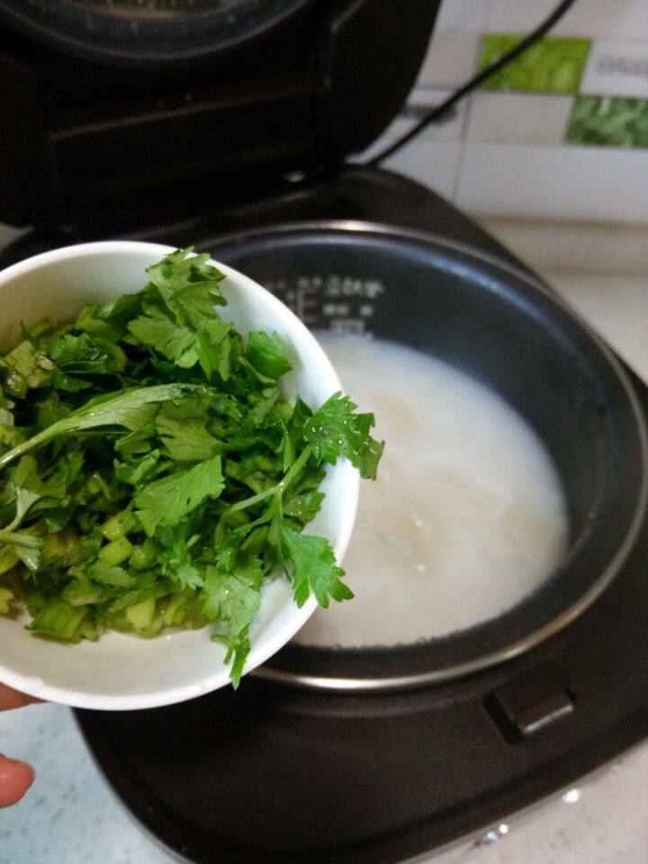 萝卜排骨粥步骤6