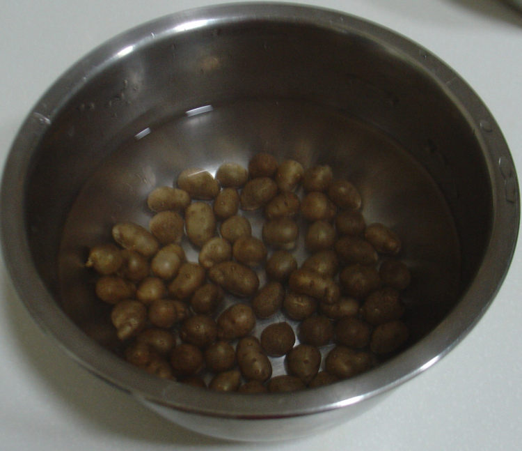 山药豆煮小碴粥步骤3