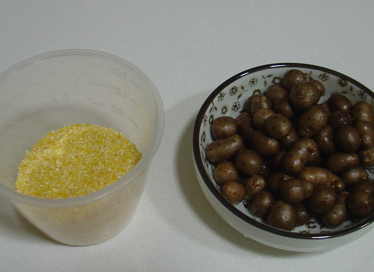 山药豆煮小碴粥步骤1