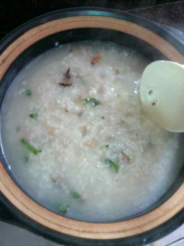 香菇虾干马蹄粥步骤10