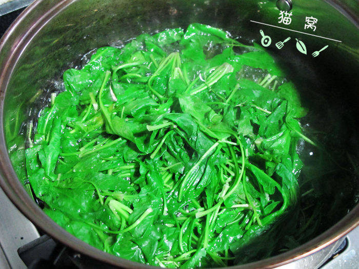荠菜瘦肉粥步骤4
