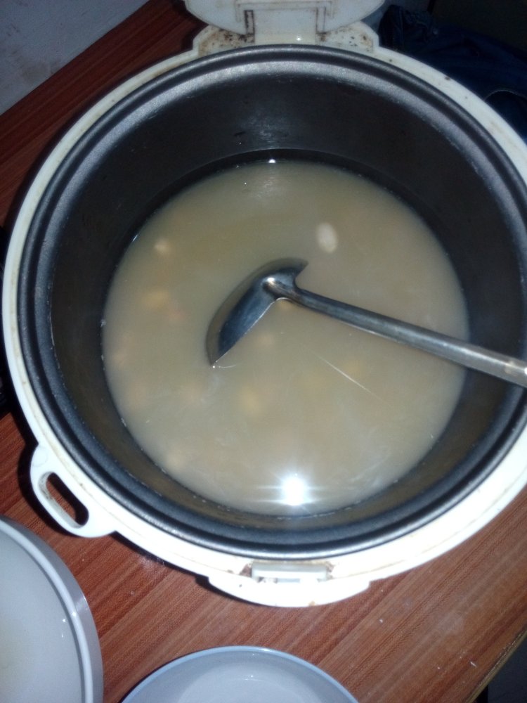 绿豆花生粥步骤5
