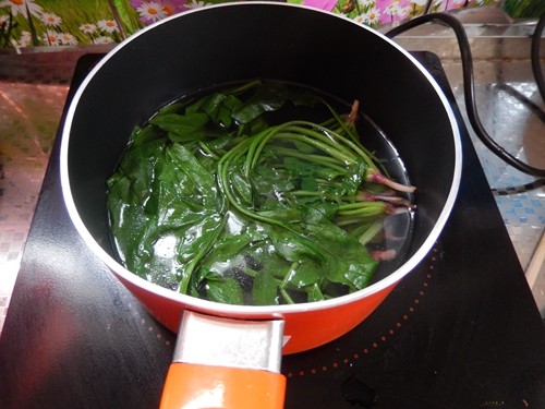 菠菜猪血粥步骤5