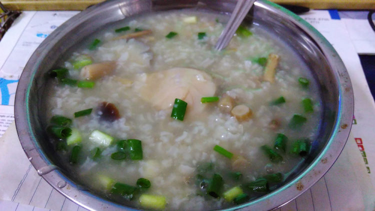 茶树菇草鱼粥步骤8