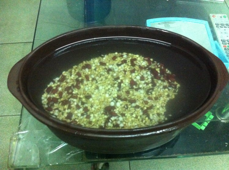 红豆意米粥步骤3