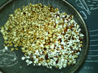 山药薏米芡实粥步骤5