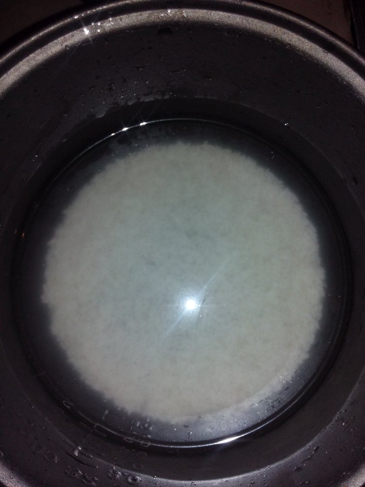 紫薯红枣糯米粥步骤2