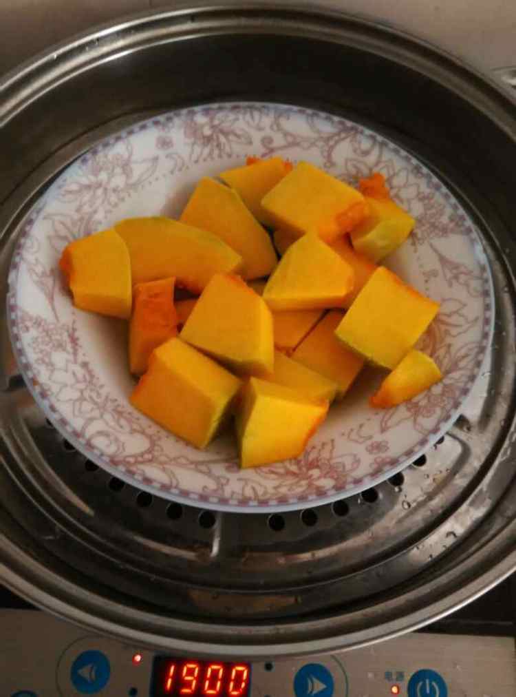 紫薯南瓜小米粥步骤2
