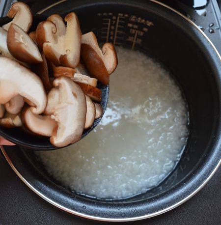 #美味的朋友#香菇鲜虾步骤8