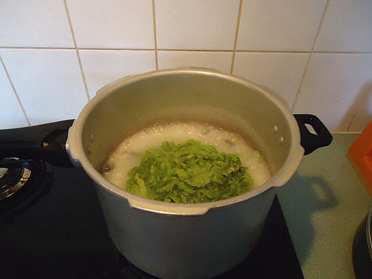 生菜猪红粥步骤9