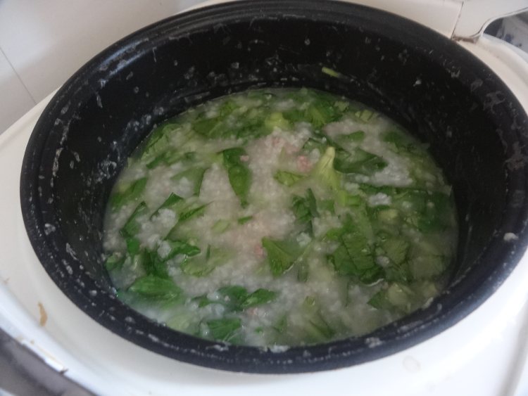 鸡毛菜牛肉粥步骤10