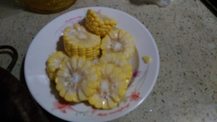 雪莲果玉米排骨汤步骤5