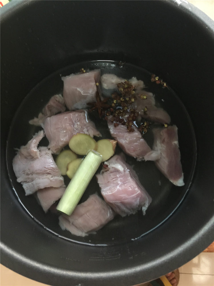 五香肉松步骤2