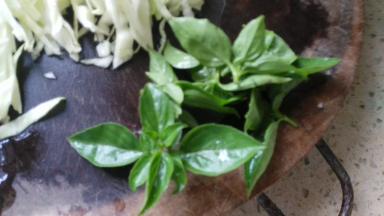 包菜火腿疙瘩汤步骤5