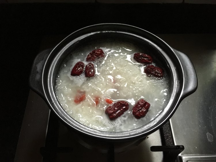 玫瑰养颜粥步骤6
