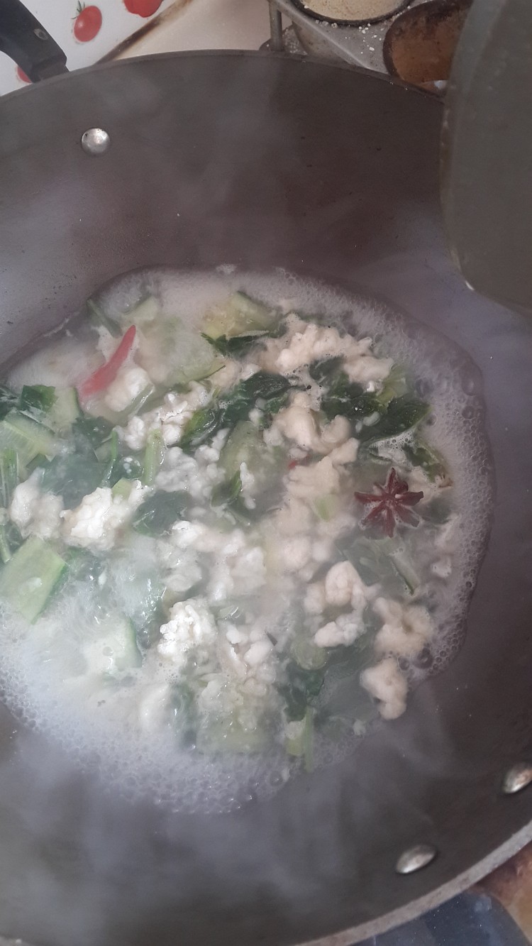 自制菠菜面疙瘩汤步骤6