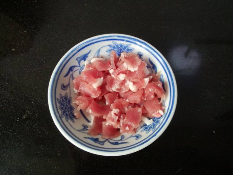 鱼鳔瘦肉粥步骤3