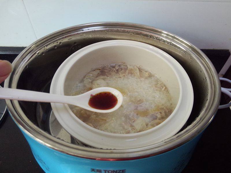 鱼鳔瘦肉粥步骤15