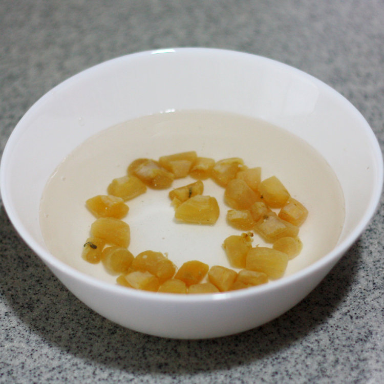干贝鲜虾粥步骤1
